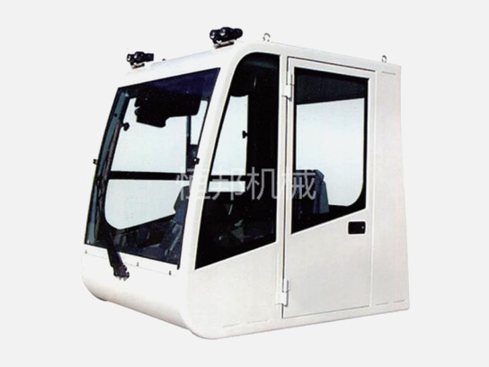 挖掘機(jī)駕駛室噴漆前要做哪些準(zhǔn)備工作